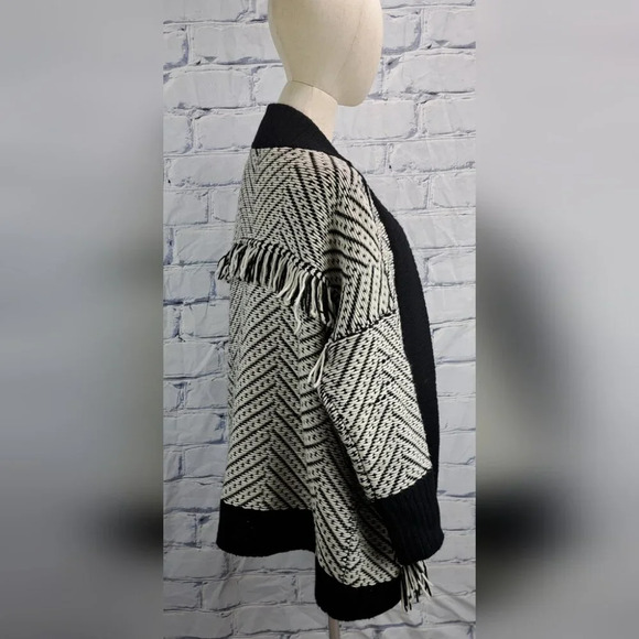 Burberry Glasshouse Chevron Fringe Cardigan Sweater Wool Open-Front Sz Small - Picture 13 of 16